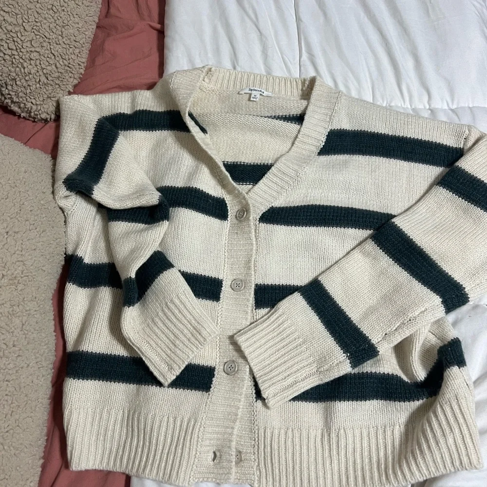 SPLENDID cardigan - Picture 13 of 15